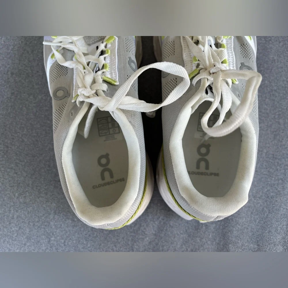 On Cloud Eclipse Women’s Size 10 Running Shoes - Picture 6 of 6